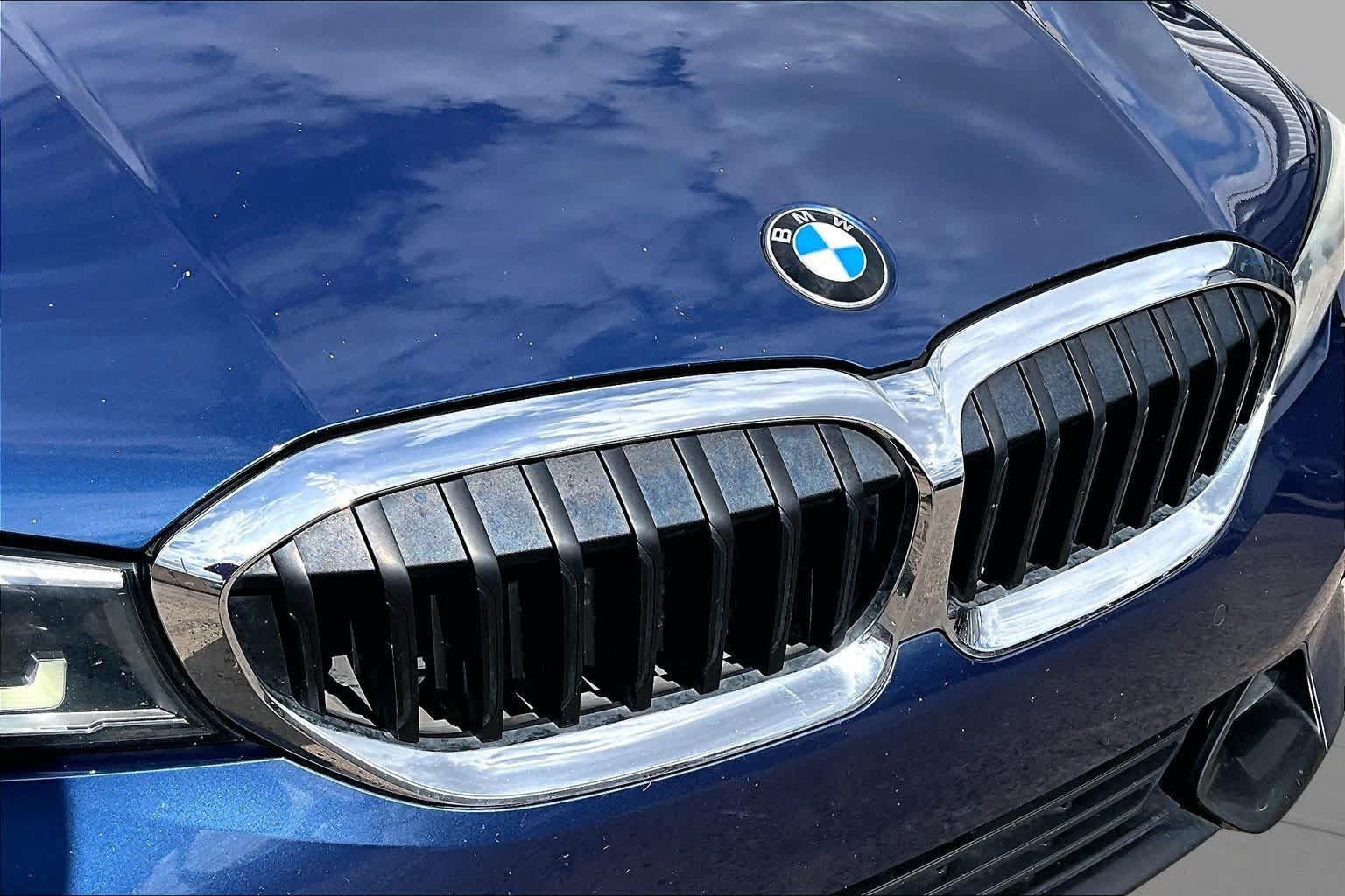 Used 2021 BMW 330i Sedan w/ Convenience Package RWD image 30
