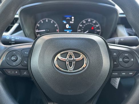 Used 2023 Toyota Corolla LE FWD image 23
