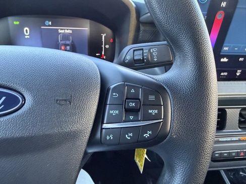 Used 2025 Ford Maverick XL image 25