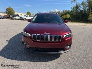 Used 2019 Jeep Cherokee Latitude Plus w/ Cold Weather Group image 1
