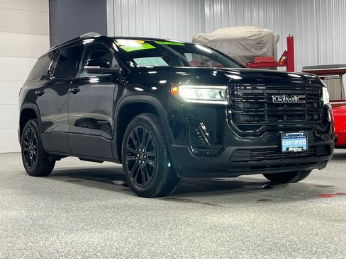 Certified 2023 GMC Acadia SLE w/ Driver Convenience Package image 7