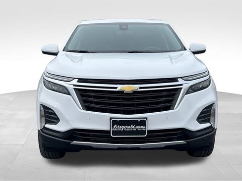 Used 2024 Chevrolet Equinox LT w/ LPO, Floor Liner Package image 5