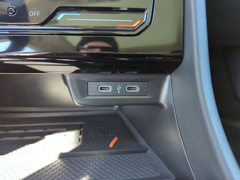 New 2026 Volkswagen Jetta SE image 33