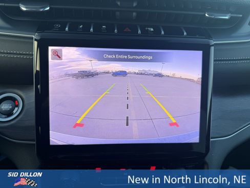 New 2025 Jeep Grand Cherokee Limited image 12