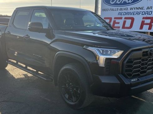 Used 2025 Toyota Tundra Limited w/ TRD Off-Road Package image 2