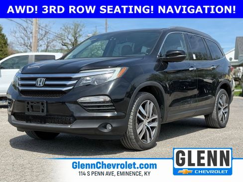 Used 2017 Honda Pilot Touring image 1