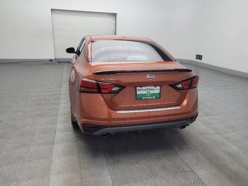 Used 2021 Nissan Altima 2.5 SR FWD image 6