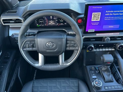 New 2025 Toyota Tacoma TRD Off-Road AWD/4WD image 17