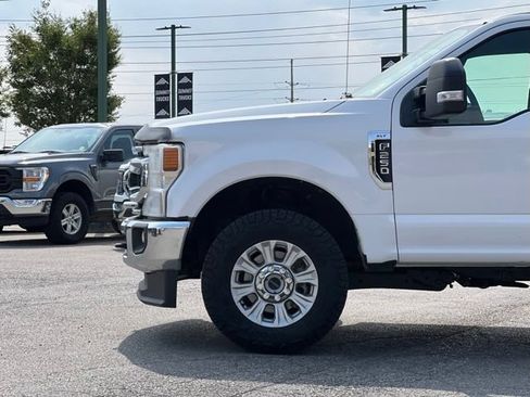 Used 2020 Ford F250 XLT AWD/4WD image 4