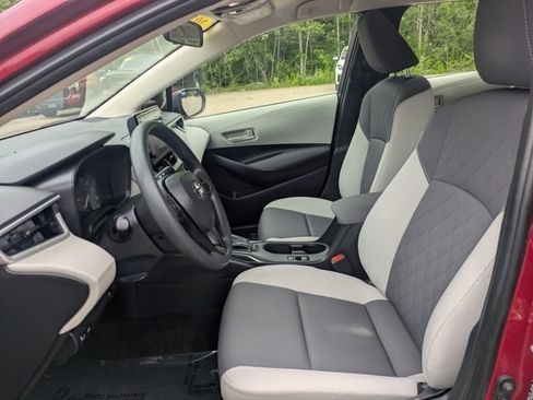 Certified 2024 Toyota Corolla LE FWD image 18