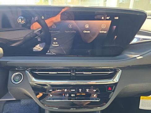 New 2026 Buick Envista Avenir image 19