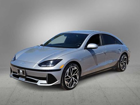Used 2024 Hyundai Ioniq 6 SEL RWD image 4