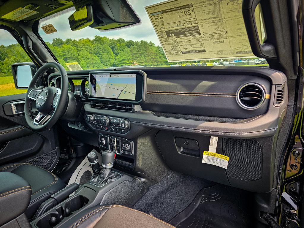 New 2026 Jeep Wrangler Unlimited Sahara AWD/4WD image 42