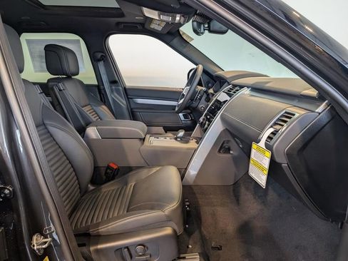 New 2026 Land Rover Discovery Limited Edition AWD/4WD image 34