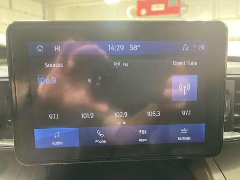 Used 2023 Ford Explorer XLT w/ Equipment Group 202A AWD/4WD image 16