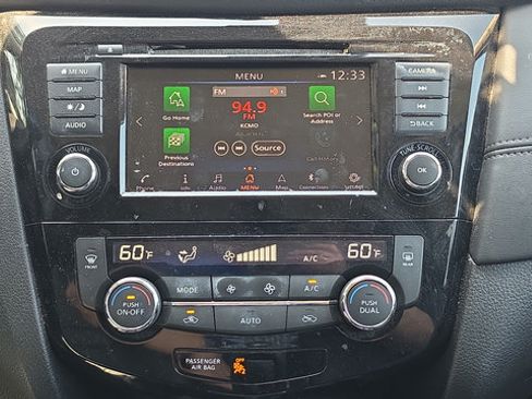 Used 2018 Nissan Rogue SL w/ Premium Package FWD image 10
