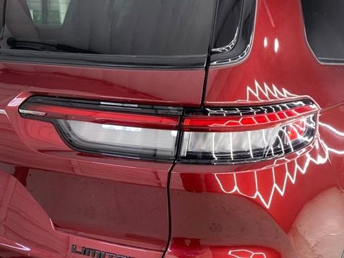 New 2025 Jeep Grand Cherokee L Limited w/ Luxury Tech Group II image 14