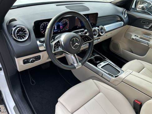 Certified 2024 Mercedes-Benz GLB 250 image 18