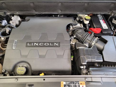 Used 2016 Lincoln MKX Select AWD/4WD image 30