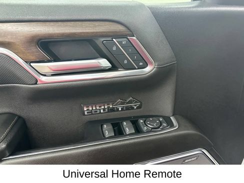 Used 2024 Chevrolet Silverado 1500 High Country w/ Technology Package AWD/4WD image 38
