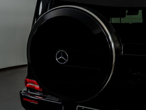 Used 2024 Mercedes-Benz G 550 G 550 image 12