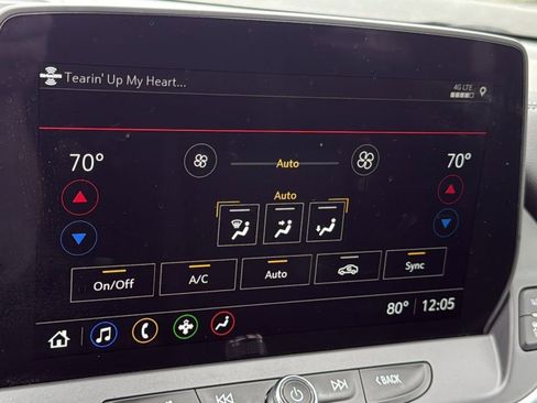 Used 2023 Chevrolet Blazer LT w/ Driver Confidence Package image 15