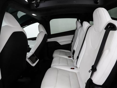 Used 2023 Tesla Model X AWD/4WD image 20