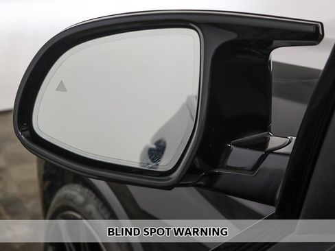 Used 2023 BMW X4 M image 8