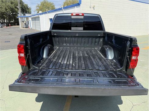 Used 2018 Chevrolet Silverado 1500 LT w/ All Star Edition AWD/4WD image 13
