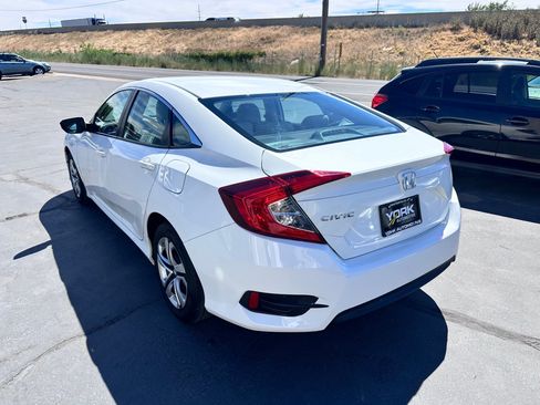 Used 2016 Honda Civic LX image 4