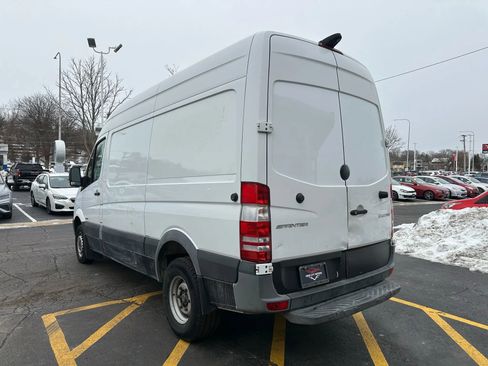 Used 2015 Mercedes-Benz Sprinter 3500 image 5