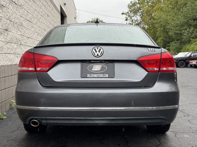Used 2015 Volkswagen Passat TDI SEL Premium FWD image 15