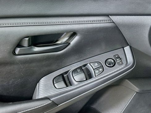 Used 2024 Nissan Sentra S FWD image 15