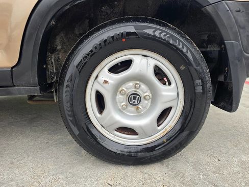 Used 2004 Honda CR-V LX image 49