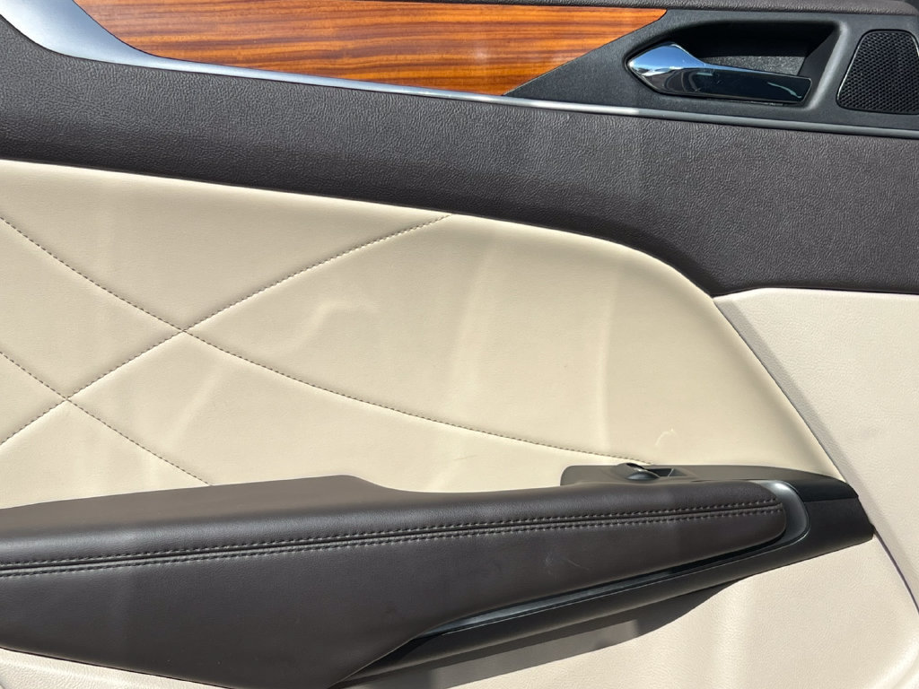 Used 2019 Lincoln MKC Select w/ Select Plus Package AWD/4WD image 38