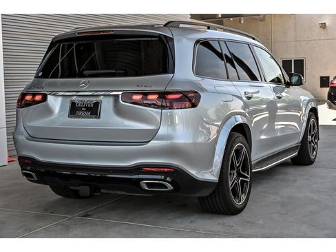 Certified 2025 Mercedes-Benz GLS 450 4MATIC image 8