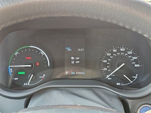 Certified 2024 Toyota Sienna XLE image 27