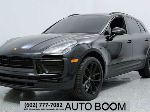 Used 2022 Porsche Macan image 1