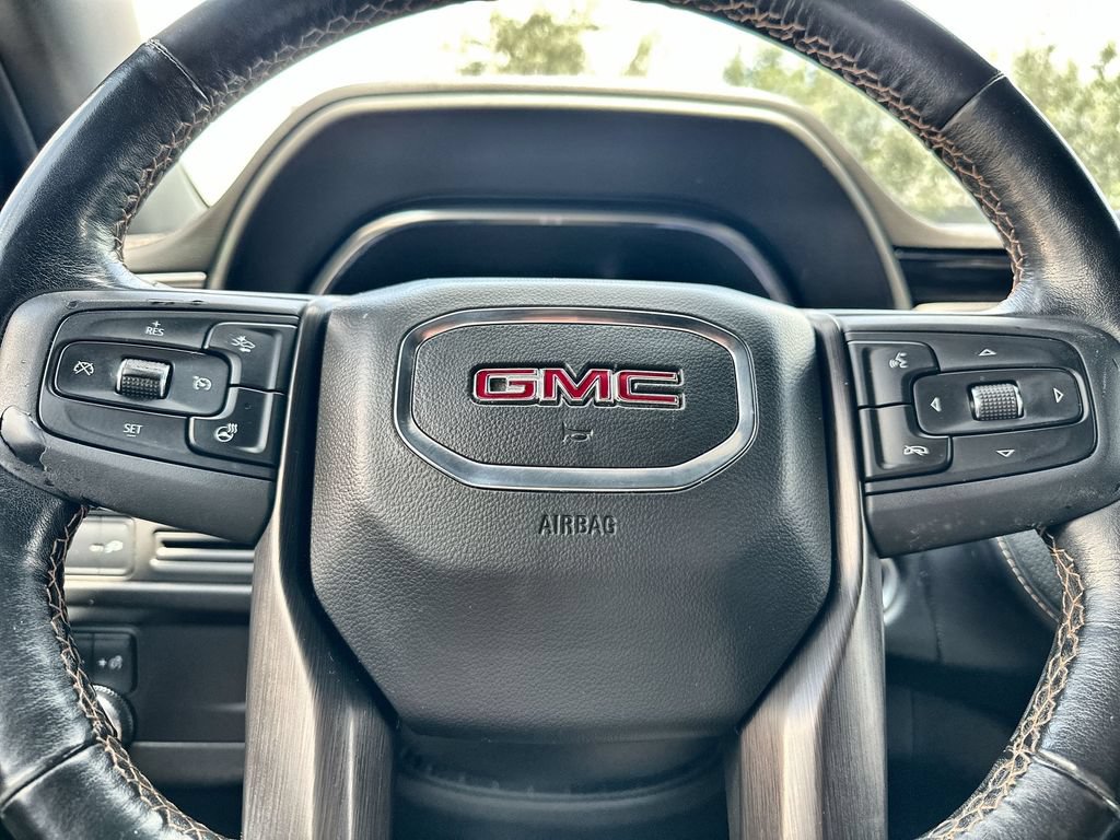 Used 2022 GMC Yukon AT4 AWD/4WD image 33