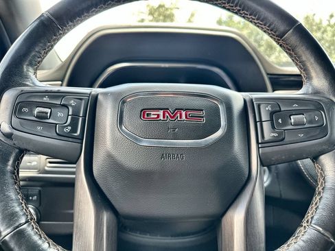 Used 2022 GMC Yukon AT4 AWD/4WD image 33