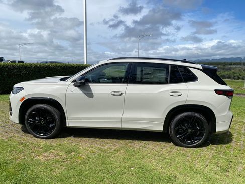 New 2026 Volkswagen Tiguan SE R-Line FWD image 22
