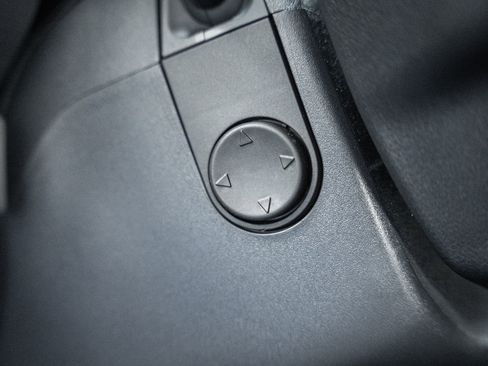 Certified 2023 Ford F150 Lariat w/ Equipment Group 502A High image 51