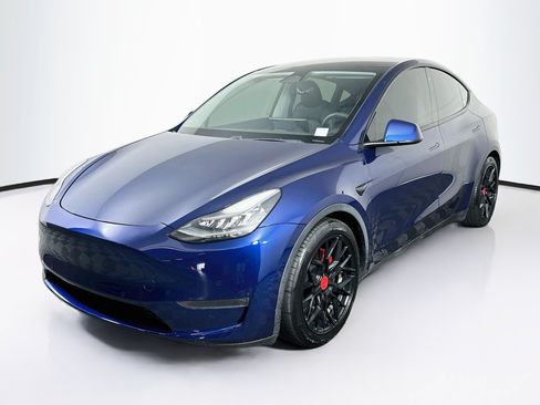 Used 2020 Tesla Model Y Performance AWD/4WD image 3