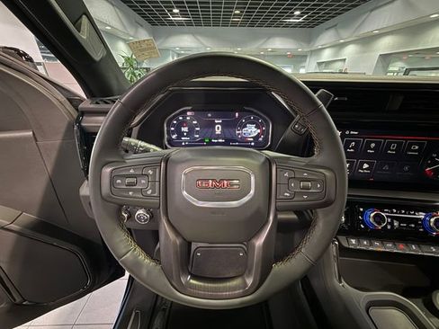 Used 2024 GMC Sierra 2500 AT4 w/ AT4 Premium Plus Package image 17