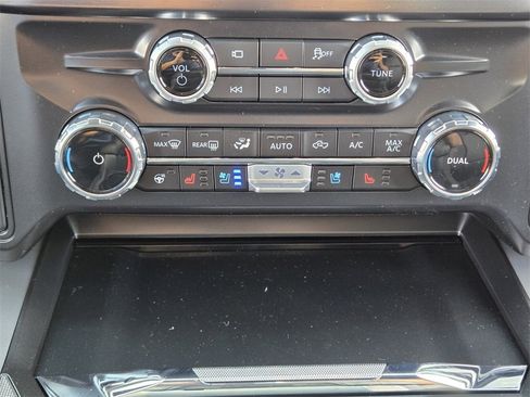 New 2026 Ford F350 Lariat image 16