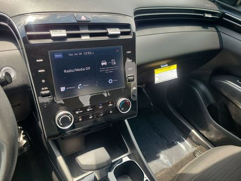 Used 2023 Hyundai Santa Cruz SEL w/ Activity Package FWD image 14
