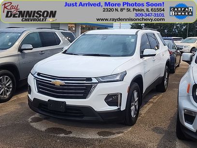 Used 2023 Chevrolet Traverse LT