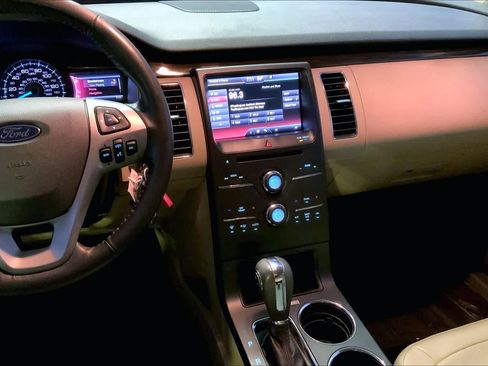 Used 2013 Ford Flex SEL image 6