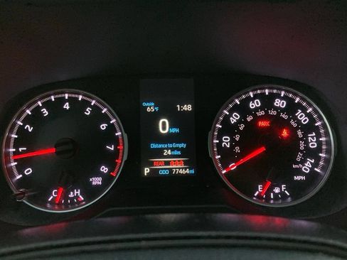 Used 2021 Toyota RAV4 LE FWD image 14