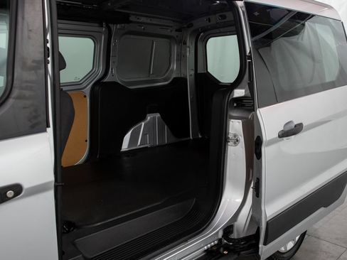 Used 2015 Ford Transit Connect XL FWD image 8